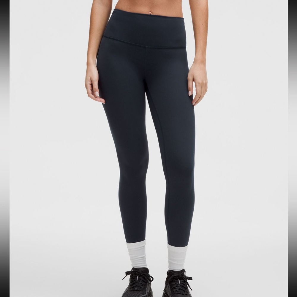 Lululemon Wunder Train High-Rise Tight 28” Navy Size 6